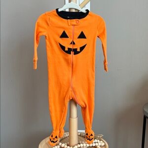 ⭐️⭐️ PICK 5 / $20 PJ Place Orange Pumpkin Kids One Piece Sleeper 3-6M